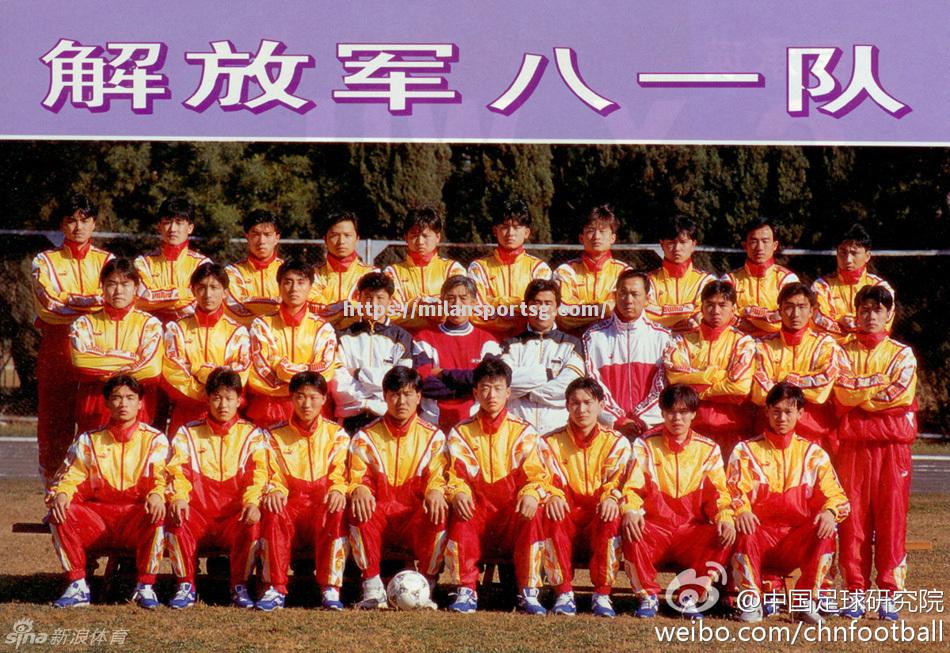 米兰体育-中国足球职业联赛即将拉开帷幕，强队逐鹿纷争
